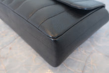 画像をギャラリービューアに読み込む, CHANEL/シャネル マドモアゼルチェーンショルダーバッグ キャビアスキン ブラック/ゴールド金具 ショルダーバッグ 800020014