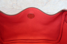 Load image into Gallery viewer, HERMES LINDY 26 Clemence leather Rose jaipur D Engraving Shoulder bag 700080002
