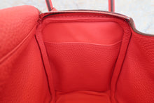 Load image into Gallery viewer, HERMES LINDY 26 Clemence leather Rose jaipur D Engraving Shoulder bag 700080002