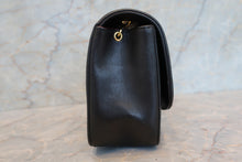 Load image into Gallery viewer, CHANEL  Diana matelasse chain shoulder bag Lambskin Black/Gold hadware Shoulder bag 700100010