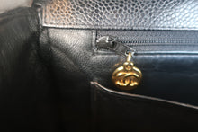 画像をギャラリービューアに読み込む, CHANEL/シャネル マドモアゼルチェーンショルダーバッグ キャビアスキン ブラック/ゴールド金具 ショルダーバッグ 800020014