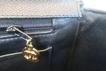 画像をギャラリービューアに読み込む, CHANEL/シャネル マドモアゼルチェーンショルダーバッグ キャビアスキン ブラック/ゴールド金具 ショルダーバッグ 800020014