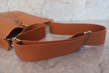 将图片加载到图库查看器,HERMES EVELYNE 3PM Epsom leather Gold □L刻印 Shoulder bag 700090217