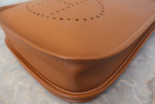 将图片加载到图库查看器,HERMES EVELYNE 3PM Epsom leather Gold □L刻印 Shoulder bag 700090217