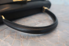 画像をギャラリービューアに読み込む, HERMES/エルメス ケリー28 ボックスカーフ ブラック 〇R刻印 ハンドバッグ 800020056