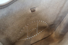 画像をギャラリービューアに読み込む, HERMES/エルメス エブリン3GM トリヨンクレマンス エトゥープ □P刻印 ショルダーバッグ 800090112