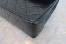 将图片加载到图库查看器,CHANEL/香奈儿 巴黎限定 CF 双盖 链条包 羊皮 Black/Gold hadware(黑色/金色金属) 肩背包 800030144