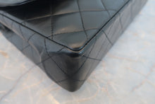 将图片加载到图库查看器,CHANEL/香奈儿 巴黎限定 CF 双盖 链条包 羊皮 Black/Gold hadware(黑色/金色金属) 肩背包 800030144