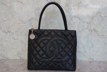 画像をギャラリービューアに読み込む, CHANEL/シャネル 復刻トート キャビアスキン ブラック/シルバー金具 トートバッグ 800090108