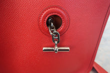 将图片加载到图库查看器,HERMES VESPA TPM Graine Couchevel leather Rouge vif □H刻印 Shoulder bag 700090148