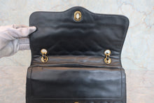 将图片加载到图库查看器,CHANEL/香奈儿 巴黎限定 CF 双盖 链条包 羊皮 Black/Gold hadware(黑色/金色金属) 肩背包 800030144
