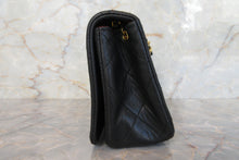 Load image into Gallery viewer, CHANEL Mini matelasse chain shoulder bag Lambskin Black/Gold hadware Shoulder bag 600120026