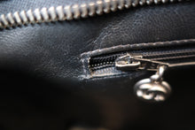 画像をギャラリービューアに読み込む, CHANEL/シャネル 復刻トート キャビアスキン ブラック/シルバー金具 トートバッグ 800090108