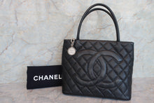 Load image into Gallery viewer, CHANEL Medallion Tote Caviar skin Black/Silver hadware Tote bag 700060203