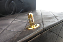 Load image into Gallery viewer, CHANEL Mini matelasse chain shoulder bag Lambskin Black/Gold hadware Shoulder bag 600120026