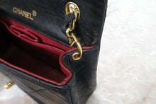 Load image into Gallery viewer, CHANEL Mini matelasse chain shoulder bag Lambskin Black/Gold hadware Shoulder bag 600120026