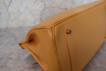Load image into Gallery viewer, HERMES BIRKIN 35 Graine Couchevel leather Jaune □D Engraving Hand bag 700030253