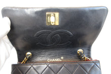 Load image into Gallery viewer, CHANEL Mini matelasse chain shoulder bag Lambskin Black/Gold hadware Shoulder bag 600120026