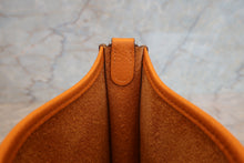 Load image into Gallery viewer, HERMES  EVELYNE TPM Clemence leather Orange C Engraving Shoulder bag 700090048
