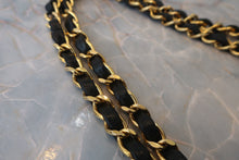 Load image into Gallery viewer, CHANEL chain shoulder bag Lambskin Black/Gold hadware Shoulder bag 800030128