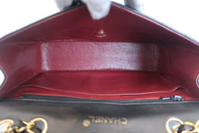 Load image into Gallery viewer, CHANEL chain shoulder bag Lambskin Black/Gold hadware Shoulder bag 800030128