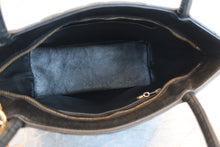 將圖片載入圖庫檢視器 CHANEL/シャネル 復刻トート キャビアスキン ブラック/ゴールド金具 トートバッグ 700090015