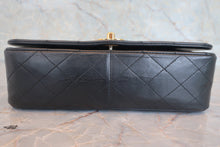 Load image into Gallery viewer, CHANEL Matelasse Full Flap chain shoulder bag Lambskin Black/Gold hadware Shoulder bag 800030134