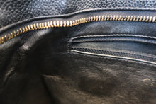 將圖片載入圖庫檢視器 CHANEL/シャネル 復刻トート キャビアスキン ブラック/ゴールド金具 トートバッグ 700090015