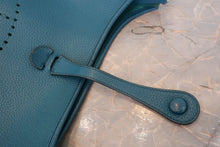 将图片加载到图库查看器,HERMES EVELYNE 3PM Clemence leather Blue izmir Shoulder bag 800040133