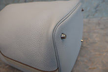 Load image into Gallery viewer, HERMES PICOTIN LOCK TOUCH MM Clemence leather/Swift leather Blue pale/Pearl gray □R Engraving Hand bag 700100079