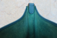 将图片加载到图库查看器,HERMES EVELYNE 3PM Clemence leather Blue izmir Shoulder bag 800040133