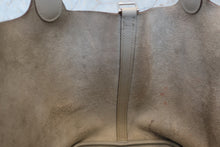 Load image into Gallery viewer, HERMES PICOTIN LOCK TOUCH MM Clemence leather/Swift leather Blue pale/Pearl gray □R Engraving Hand bag 700100079