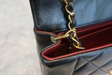 將圖片載入圖庫檢視器 CHANEL/シャネル ダイアナマトラッセチェーンショルダーバッグ ラムスキン ブラック/ゴールド金具 ショルダーバッグ 700090012