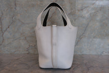 Load image into Gallery viewer, HERMES PICOTIN PM Bi-color Clemence leather/Epsom leather White/Black □J Engraving Hand bag 700110109