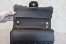 将图片加载到图库查看器,CHANEL/香奈儿 中号CF 双盖 双链条包 羊皮 Black/Gold hadware(黑色/金色金属) 肩背包 800010203