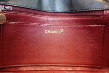 將圖片載入圖庫檢視器 CHANEL/シャネル ダイアナマトラッセチェーンショルダーバッグ ラムスキン ブラック/ゴールド金具 ショルダーバッグ 700090012