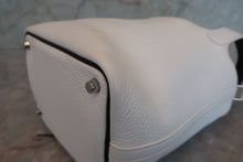 Load image into Gallery viewer, HERMES PICOTIN PM Bi-color Clemence leather/Epsom leather White/Black □J Engraving Hand bag 700110109