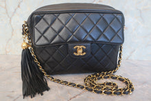 将图片加载到图库查看器,CHANEL/香奈儿 CF 流苏 链条 肩背包 羊皮 Black/Gold hadware(黑色/金色金属) 肩背包 700120216