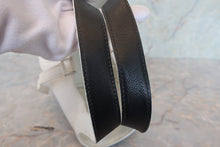 Load image into Gallery viewer, HERMES PICOTIN PM Bi-color Clemence leather/Epsom leather White/Black □J Engraving Hand bag 700110109