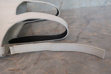 Load image into Gallery viewer, HERMES PICOTIN PM Bi-color Clemence leather/Epsom leather White/Black □J Engraving Hand bag 700110109