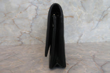 Load image into Gallery viewer, CHANEL Camelia Chain wallet Lambskin Black/Gold hadware Shoulder bag 700050193