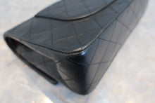 Load image into Gallery viewer, CHANEL Matelasse double flap double chain shoulder bag Lambskin Black/Gold hadware Shoulder bag 700090025