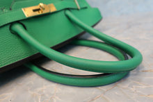 Load image into Gallery viewer, HERMES BIRKIN 35 Togo leather Bambou □R Engraving Hand bag 700070230