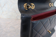 画像をギャラリービューアに読み込む, CHANEL/シャネル ココマークチェーンショルダーバッグ ラムスキン ブラック/ゴールド金具 ショルダーバッグ 700110127