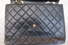 画像をギャラリービューアに読み込む, CHANEL/シャネル ココマークチェーンショルダーバッグ ラムスキン ブラック/ゴールド金具 ショルダーバッグ 700110127