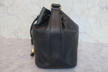 画像をギャラリービューアに読み込む, CHANEL/シャネル ココマーク巾着チェーンショルダーバッグ キャビアスキン ブラック/ゴールド金具 ショルダーバッグ 800020068