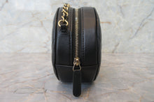 Load image into Gallery viewer, CHANEL Matelasse round chain shoulder bag Lambskin Black/Gold hadware Shoulder bag 700090130
