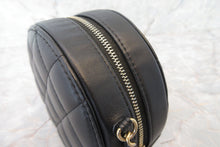 Load image into Gallery viewer, CHANEL Matelasse round chain shoulder bag Lambskin Black/Gold hadware Shoulder bag 700090130