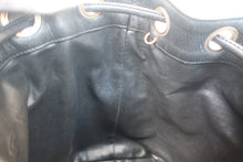 画像をギャラリービューアに読み込む, CHANEL/シャネル ココマーク巾着チェーンショルダーバッグ キャビアスキン ブラック/ゴールド金具 ショルダーバッグ 800020068