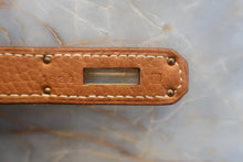 画像をギャラリービューアに読み込む, HERMES/エルメス バーキン30 トゴ ゴールド □M刻印 ハンドバッグ 700080014